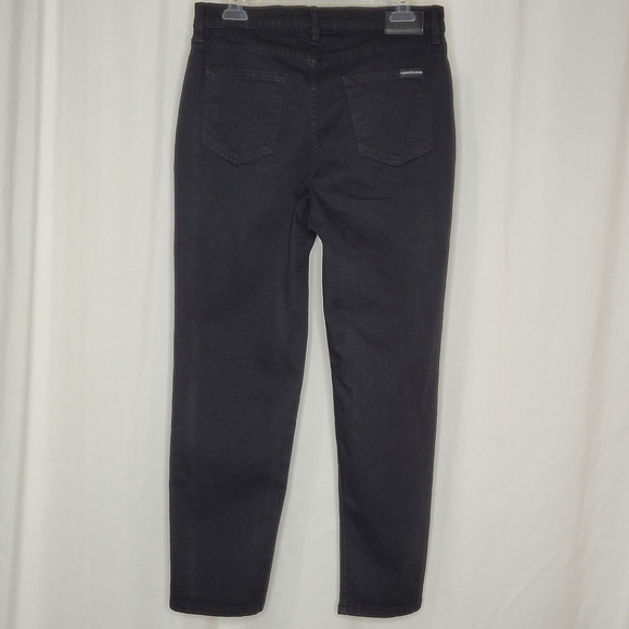 Calvin Klein Women's Black High Rise Slim Leg Jeans - Size 30 - Picture 4 of 14